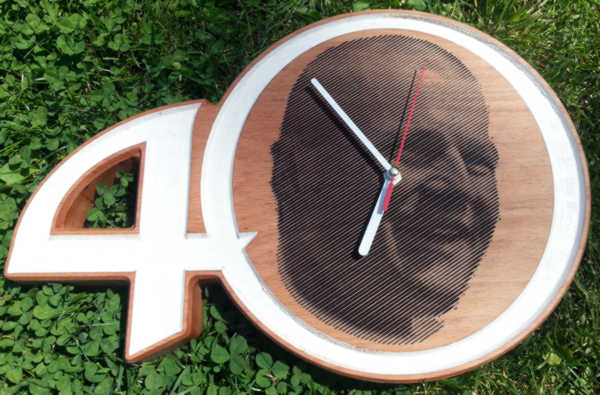 Uhr zum 40.